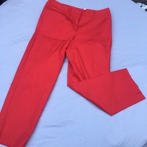 Ann Taylor curvy red Capri